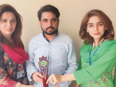 آل پاکستان کیپیٹل ایوارڈ 2020 بھی انٹرنیشنل و نیشنل میک اپ آرٹسٹ ایم رمضان کے نام