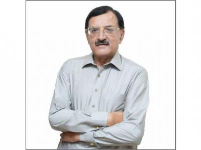 پاکستانی قوم فوج کے شانہ بشانہ کھڑی ہے، میجر (ر) طاہر صادق