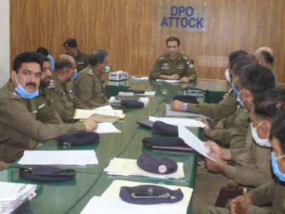 ڈی پی او اٹک سید خالد ہمدانی کی سربراہی میں کرائم میٹنگ 