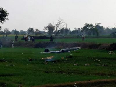 پاک فضائیہ کا تربیتی طیارہ گر کر تباہ، 2 پائلٹ شہید