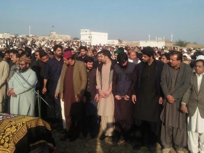 سردار سلیم حیدر کے والد محترم کی نماز جنازہ میں سیاسی و سماجی شخصیات کی شرکت 
